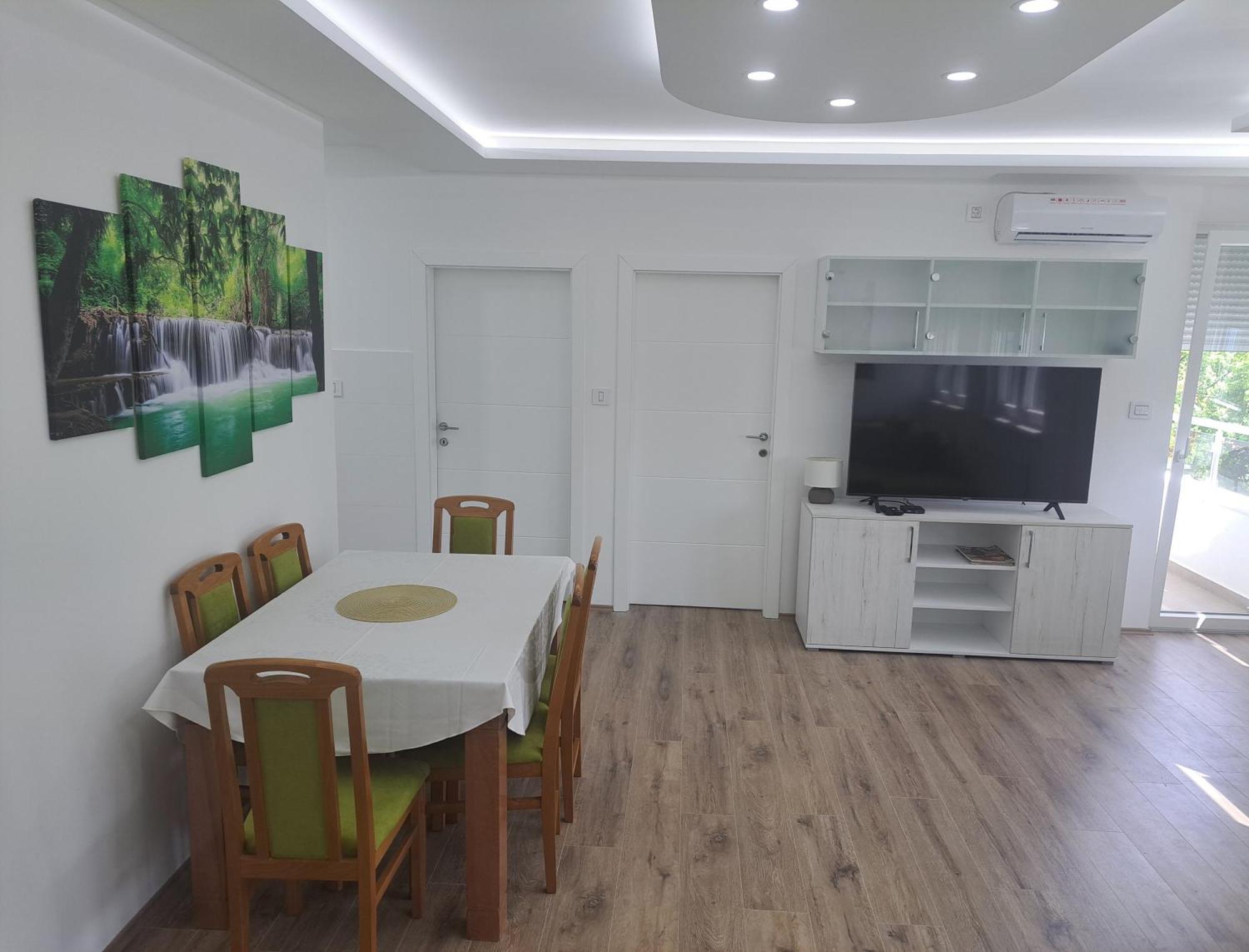 Renome Apartmani บันยา โควิลยาชา ภายนอก รูปภาพ